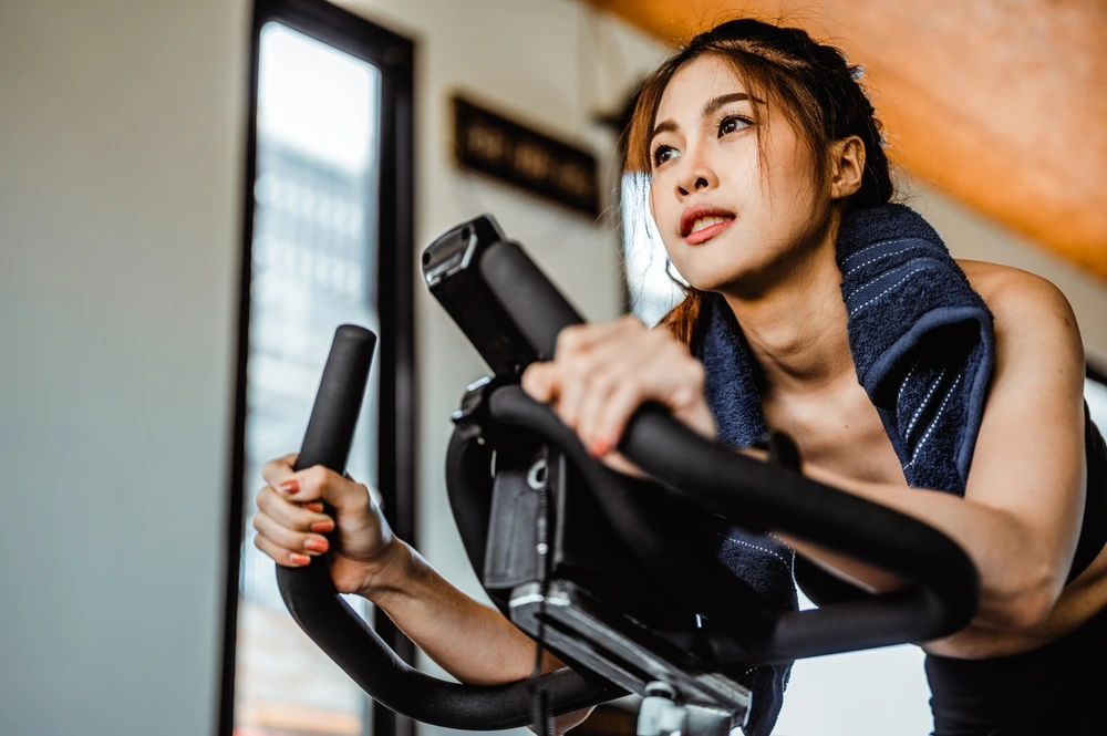 エアロバイクの効果はいつから出るかを解説するブログで効果が出る期間について紹介します