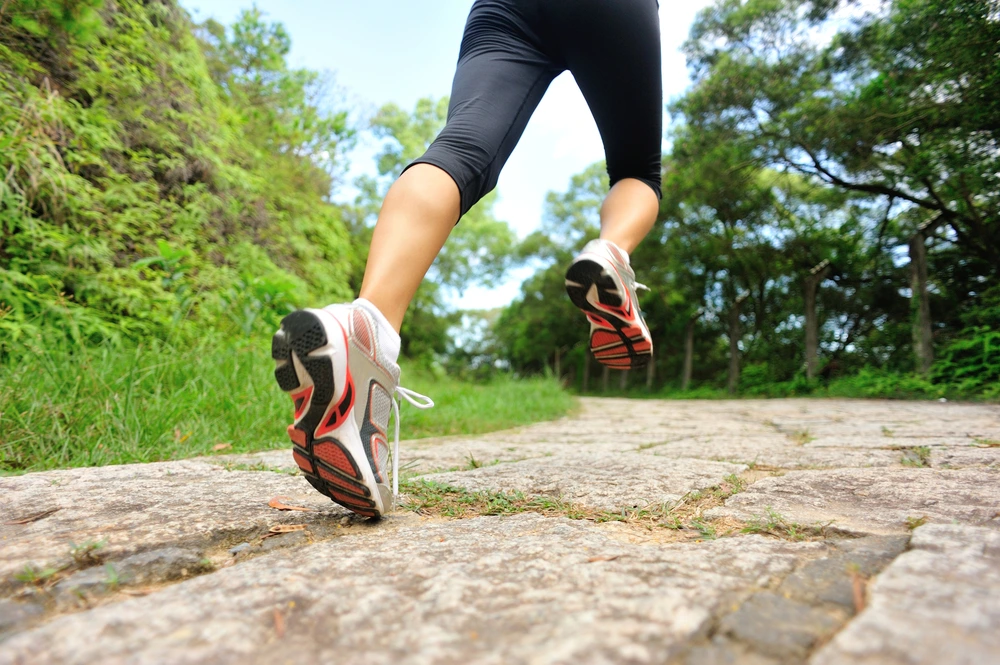 毎日ランニングする効果について解説するブログで続ける上での注意点について解説しています
