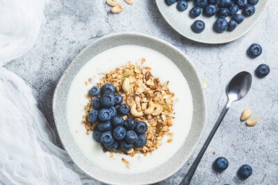 ヨーグルト断食を安全に成功させるための注意点やコツをまとめた説明画像